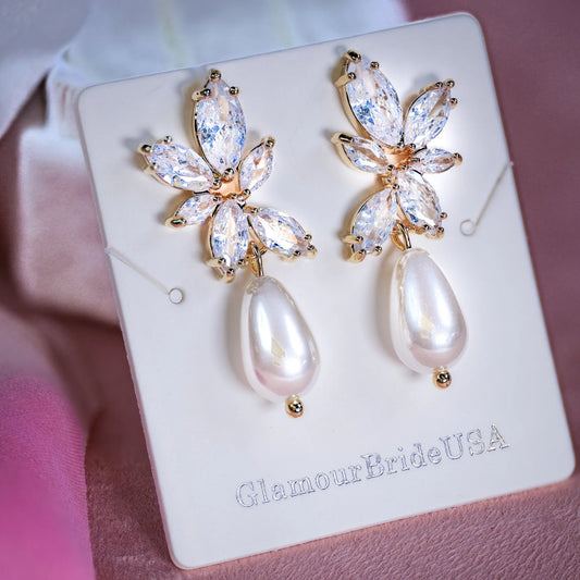 Pearl Bridal Earrings Drop Crystal Pearl Earrings Wedding Pearl Earrings Pearl Teardrop Earrings Gold Bridal Jewelry Bridesmaids earrings