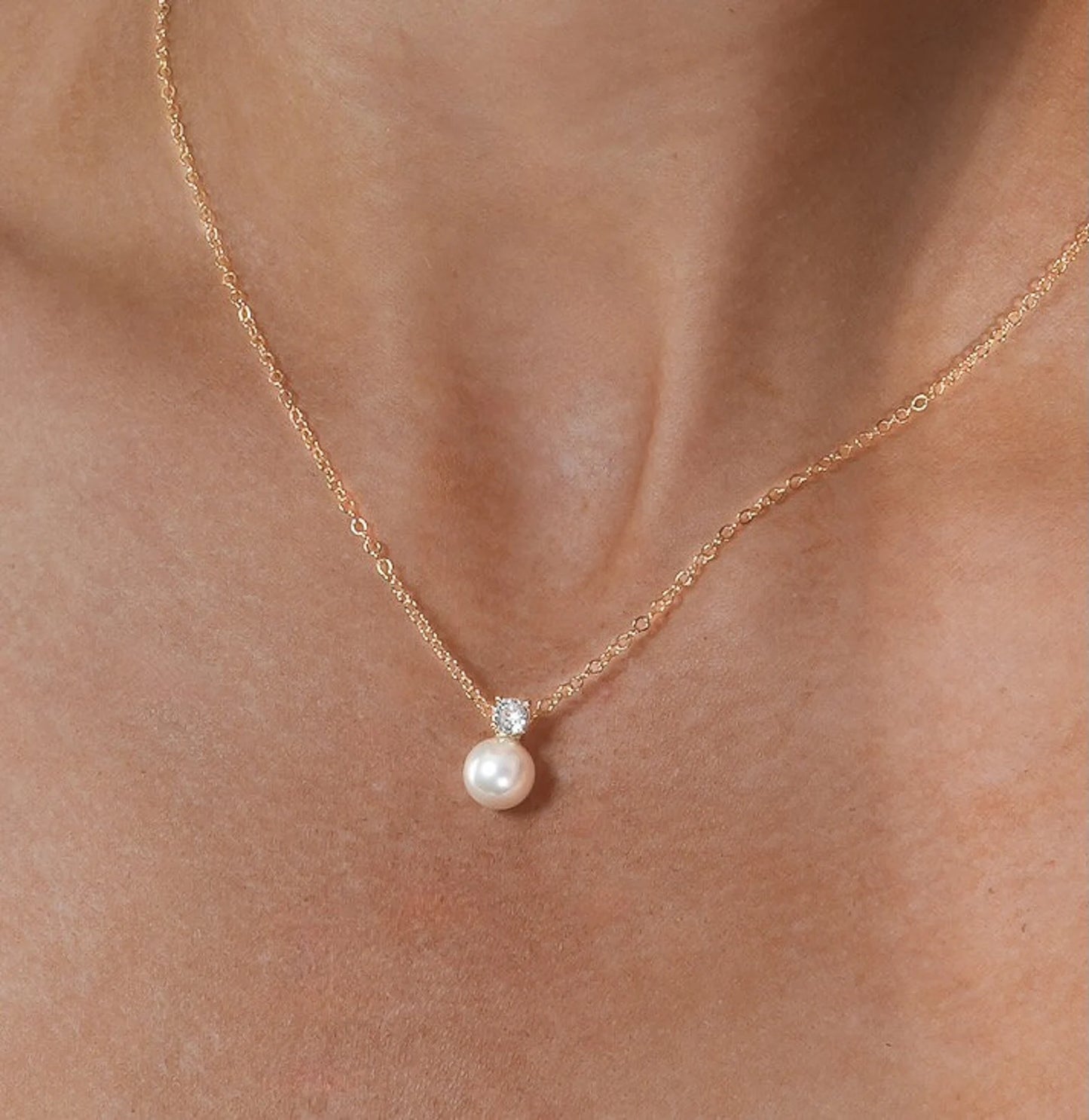 Pearl Necklace Bridal Pearl Diamond Necklace Bridal Necklace Bridesmaid Necklace Minimalist Wedding Jewelry Gift for her Bridesmaid Jewelry